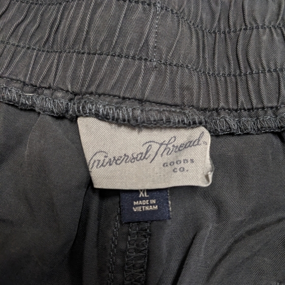 Universal Thread Charcoal Gray Lyocell High Rise Shorts Elastic Stretch Waist - Picture 7 of 7